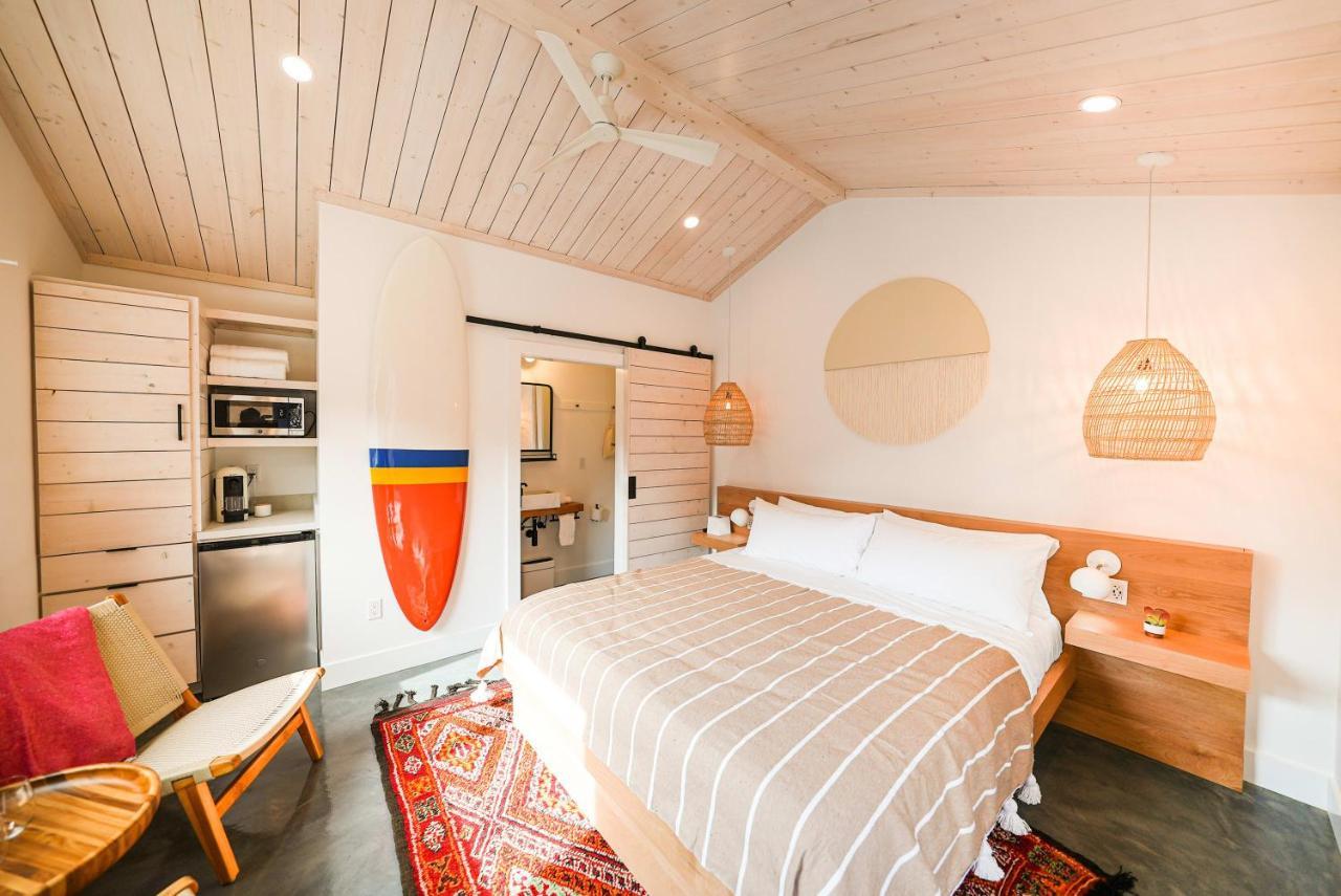 Funboard Room Includes King Bed And Mini Kitchenette 斯廷森海滩 外观 照片